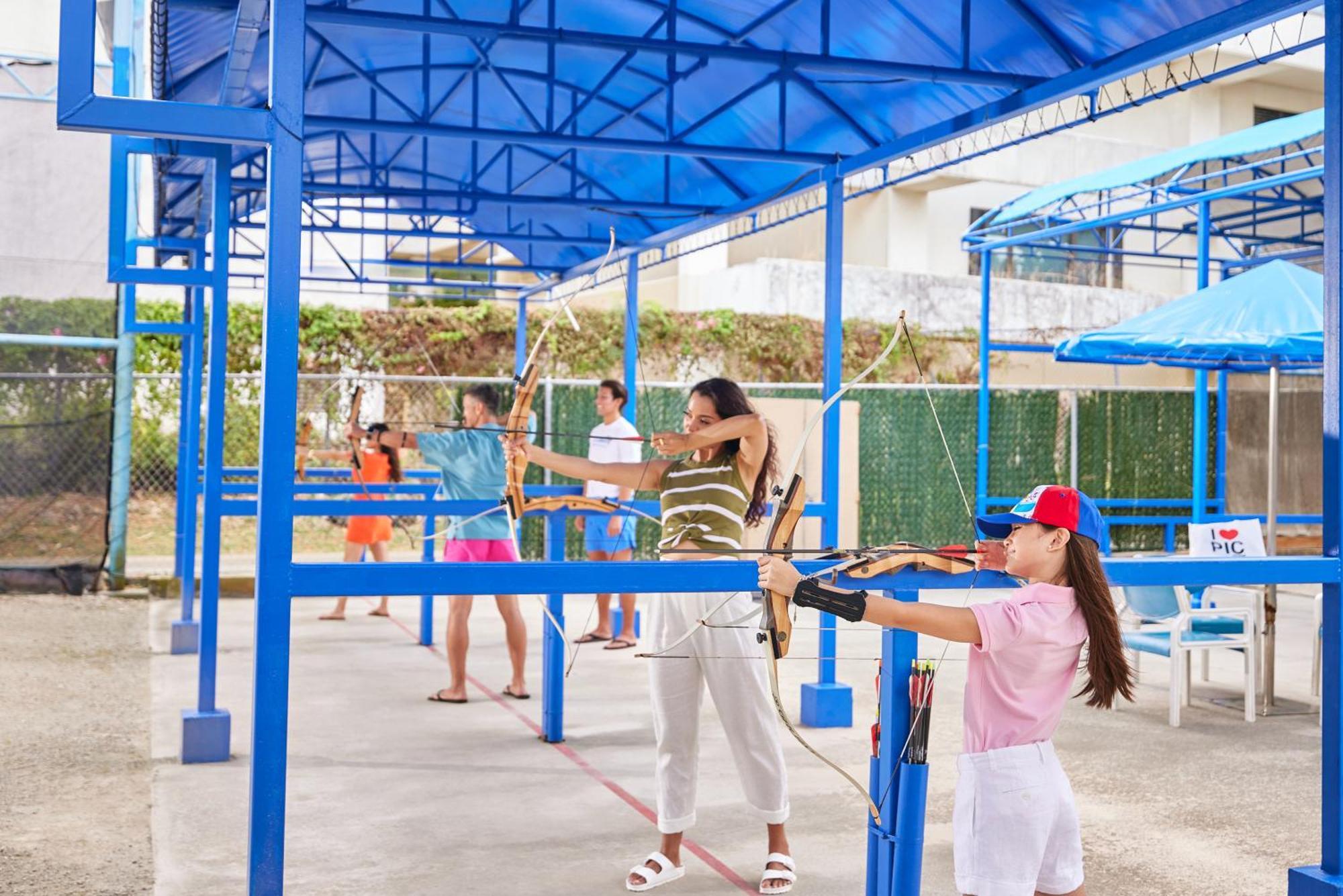 Отель Pacific Islands Club Guam Тумон Экстерьер фото